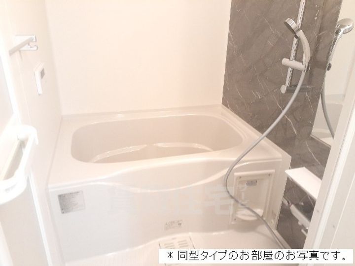 セレーノ カーサの風呂