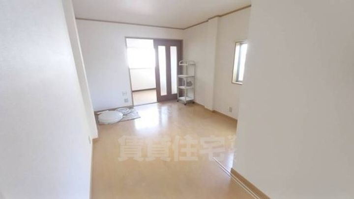 フジハウスの居間