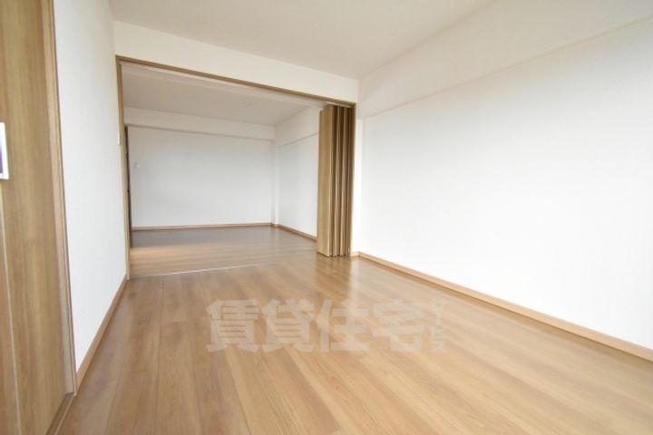 グリーンガーデン羽衣401の内装