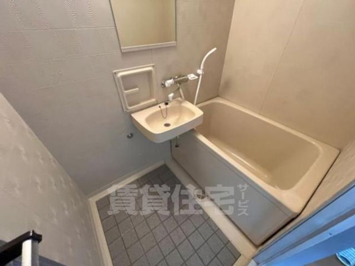 大阪府豊中市螢池南町1丁目の賃貸マンションの風呂
