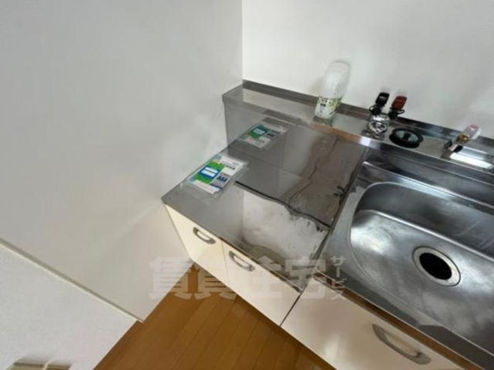 大阪府豊中市螢池南町1丁目の賃貸マンションのキッチン