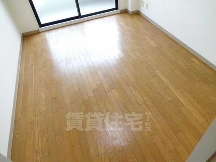 ラ・テール西田弐番館の居間