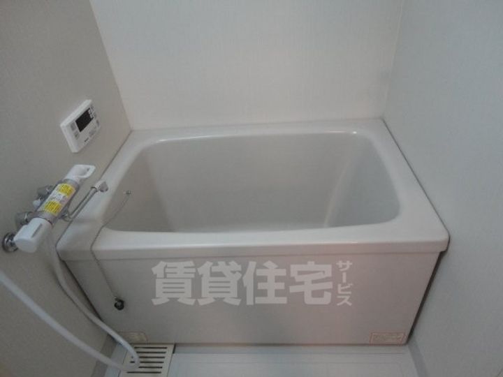 コンフォールメゾンの風呂