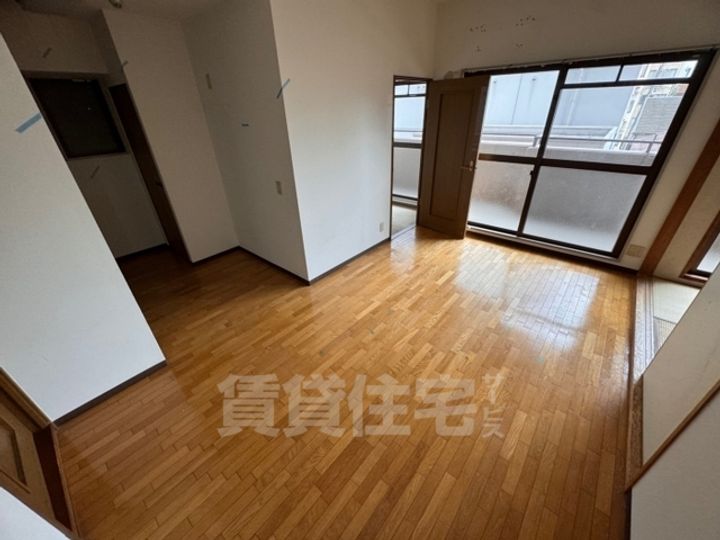 ワコーレプラージュ須磨の居間