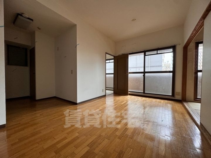 ワコーレプラージュ須磨の居間