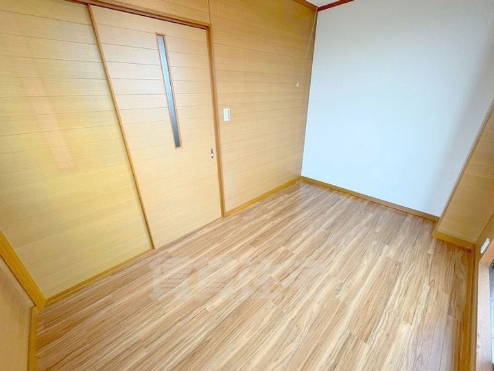 山﨑ビル住居の子供部屋
