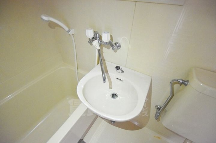 朋竹ハイツの内装