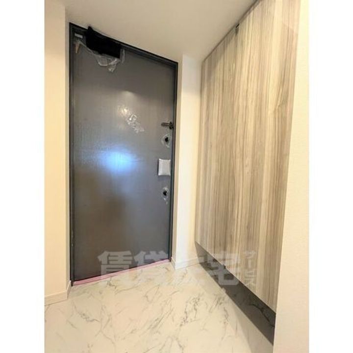 S-RESIDENCE神沢affordの玄関