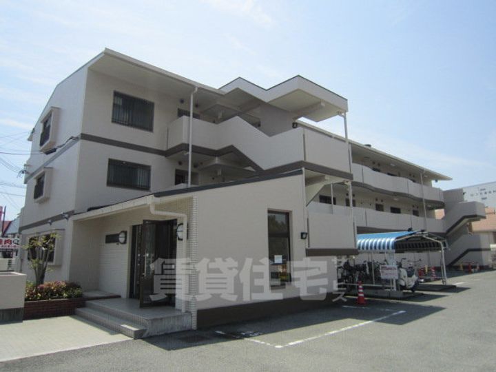 大阪府和泉市唐国町2丁目の賃貸マンションの外観