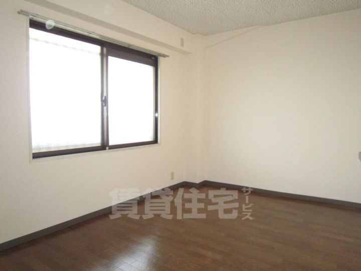 大阪府和泉市唐国町2丁目の賃貸マンションの寝室