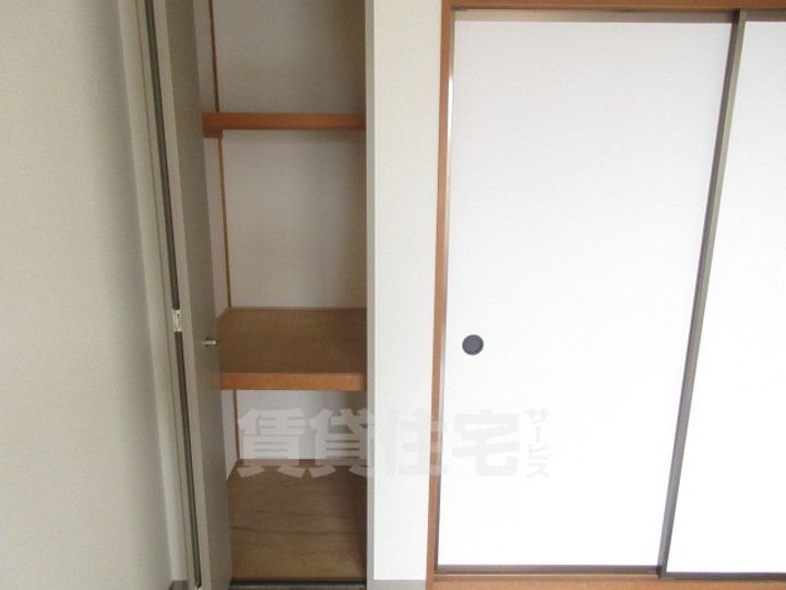 大阪府高石市加茂4丁目の賃貸マンションの内装