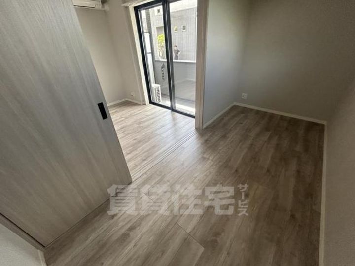 Gracias Court豊野町の居間