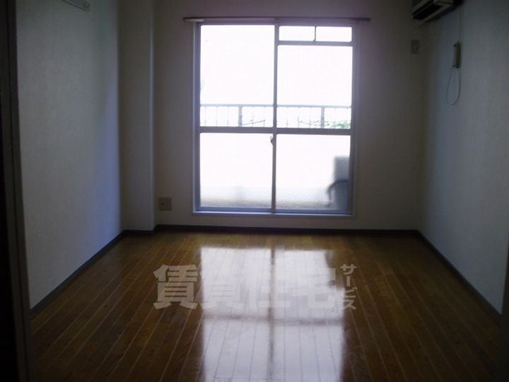 枚岡グリーンヒルズの居間