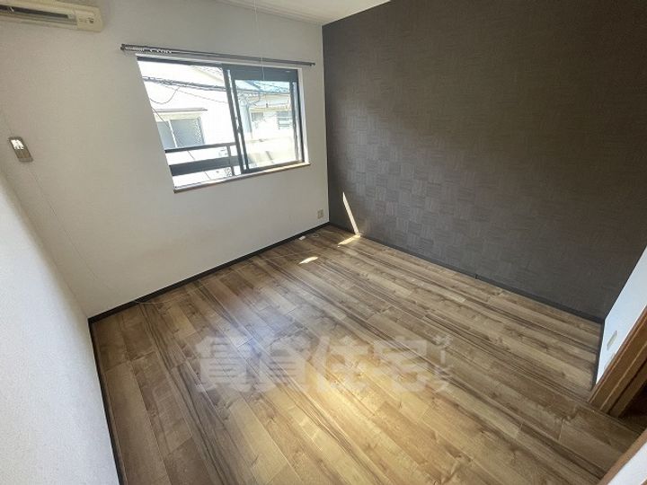CASA-NFの居間