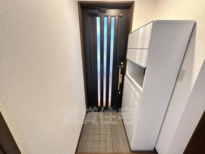 兵庫県尼崎市東難波町3丁目(一戸建)の賃貸物件の玄関