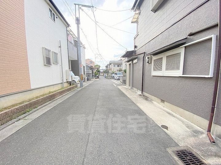 アムールラックの周辺