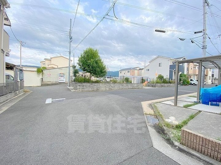 アムールラックの周辺