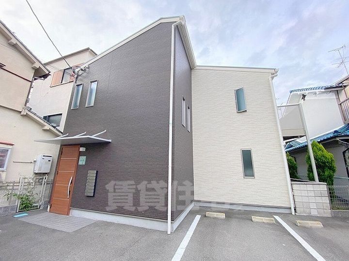 アムールラックの外観