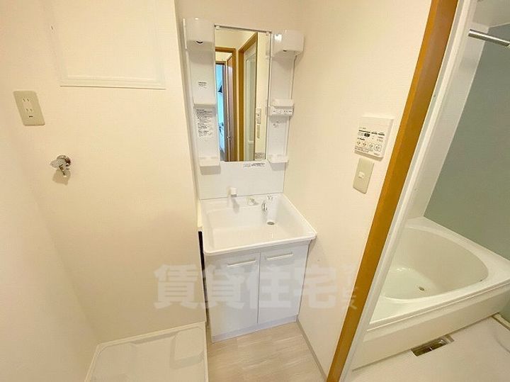 アムールラックの内装