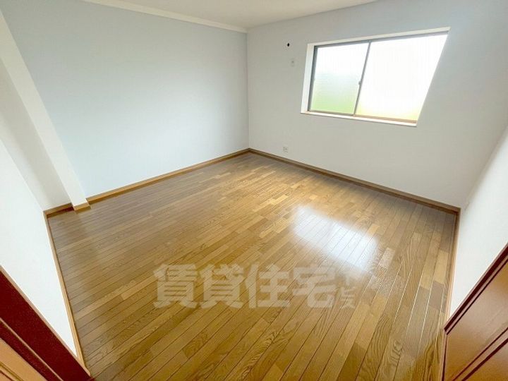 大阪府八尾市東山本町6丁目の賃貸アパートの寝室