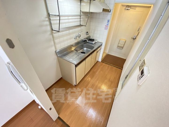 エクセレント河の内装