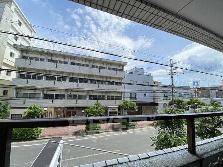 エクセレント河の周辺