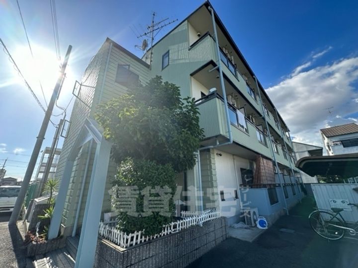 JJ21マンションの外観