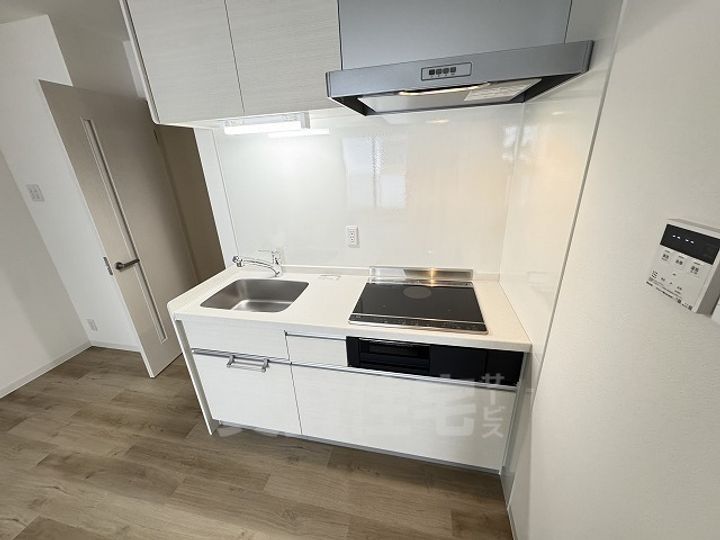 兵庫県西宮市門戸荘の賃貸アパートのキッチン