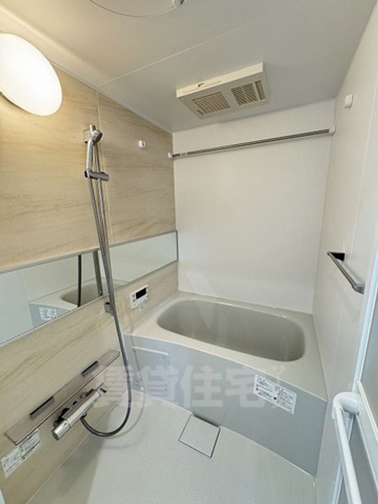 兵庫県西宮市門戸荘の賃貸アパートの風呂