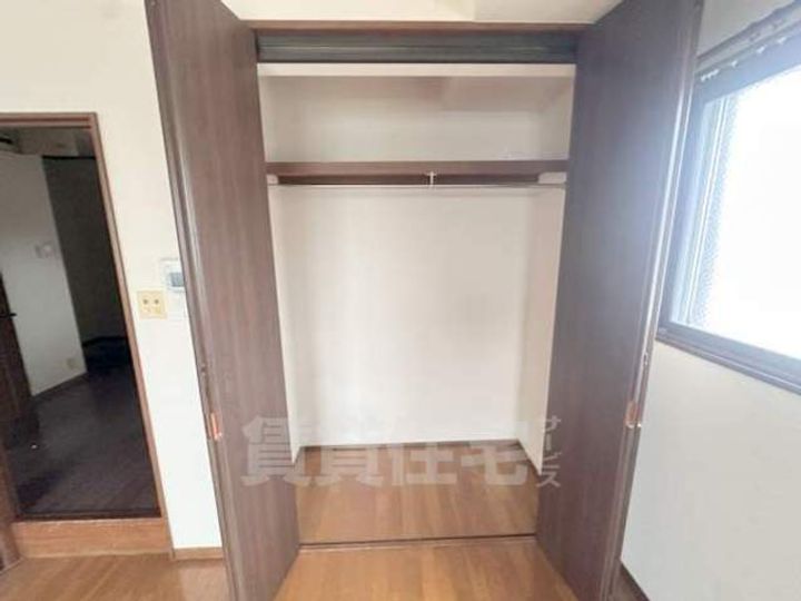 葛城マンションの内装