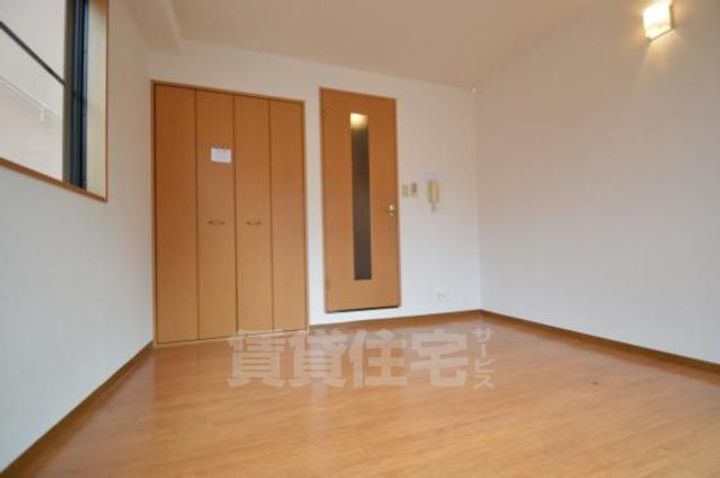 大阪府茨木市総持寺駅前町の賃貸マンションの内装