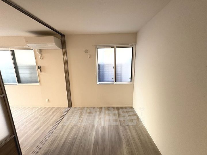 リラフィナート西宮北口の寝室