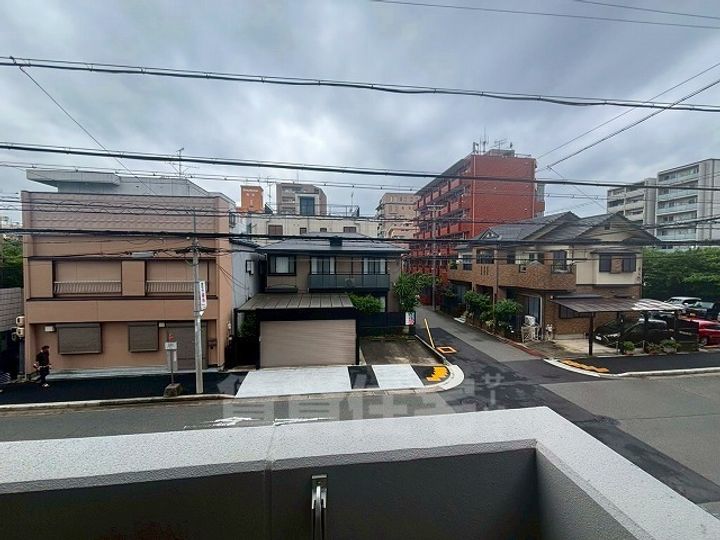 エスリード桜山ル・ヴェールの周辺