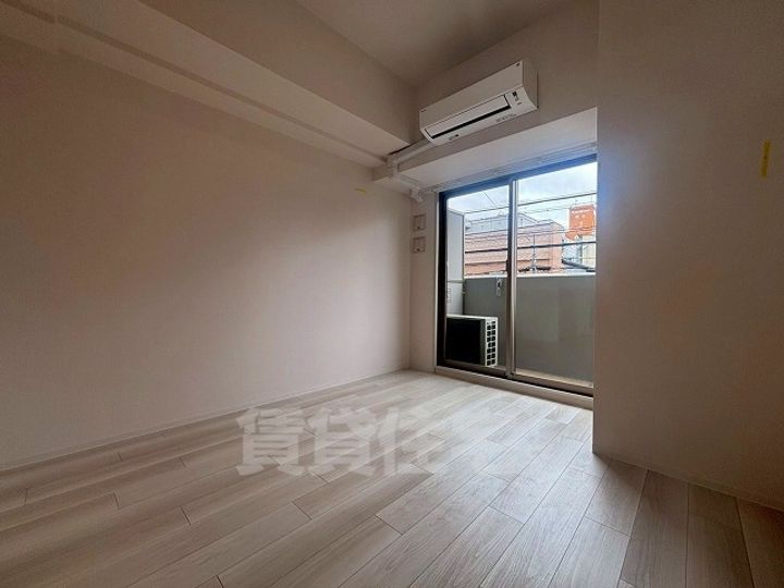 エスリード桜山ル・ヴェールの居間