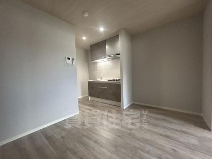 Gracias Court豊野町の居間