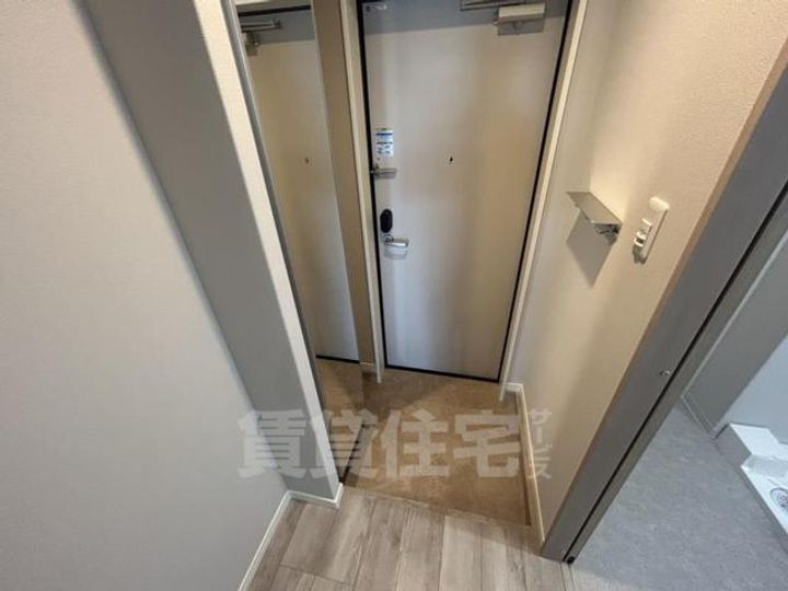 Gracias Court豊野町の玄関