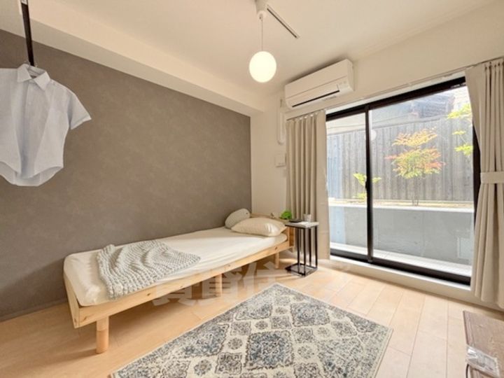 STANDZ金閣寺前の居間