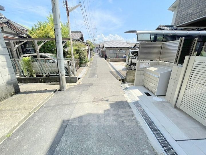 エヌエムキャトフヴァントゥレーズサウスの周辺