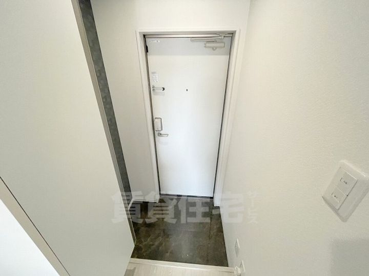 エヌエムキャトフヴァントゥレーズサウスの玄関