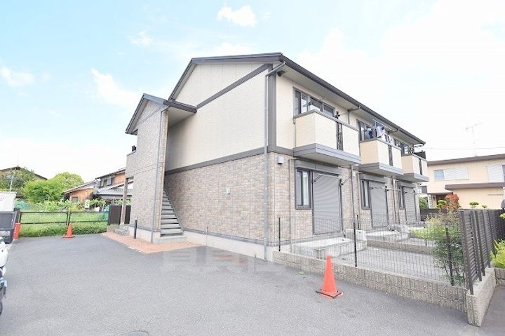 セジュールコウハナC棟の外観