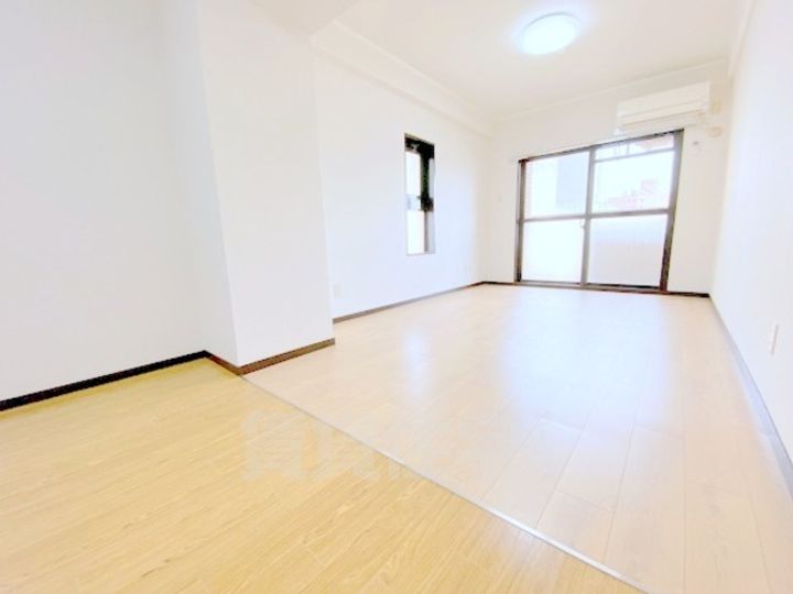 京都府京都市下京区南門前町の賃貸マンションの内装