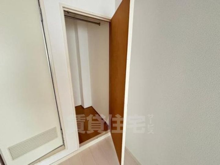 大阪府豊中市螢池東町2丁目の賃貸マンションの内装