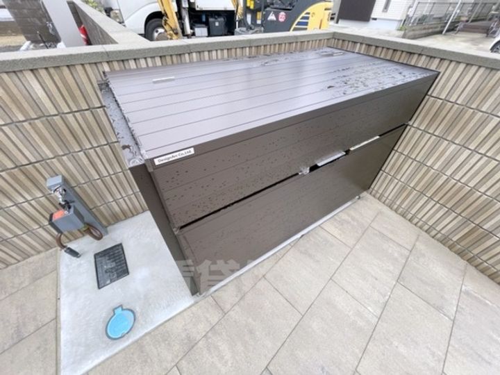 京都府京都市西京区御陵荒木町の賃貸アパートの玄関