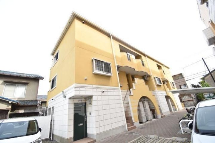 大阪府堺市堺区三宝町4丁の賃貸マンションの外観