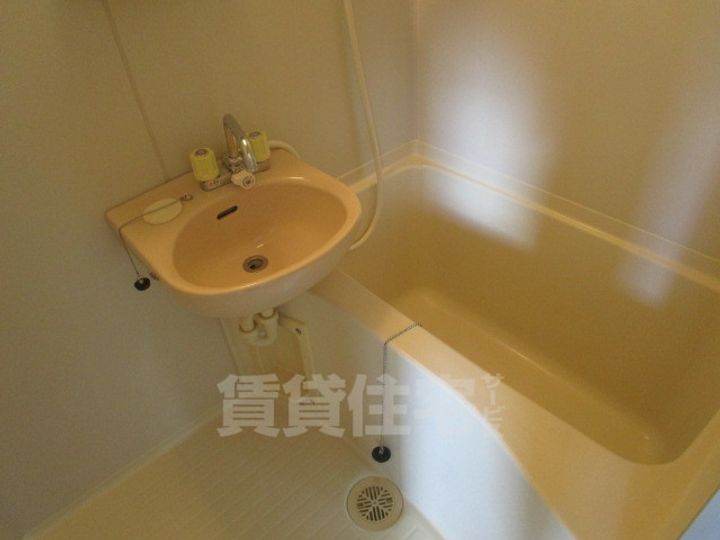 末広13番館の風呂