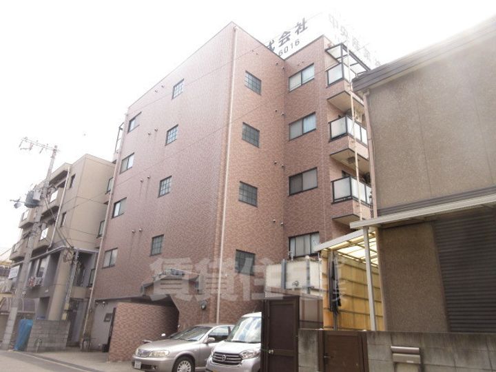 末広13番館の外観
