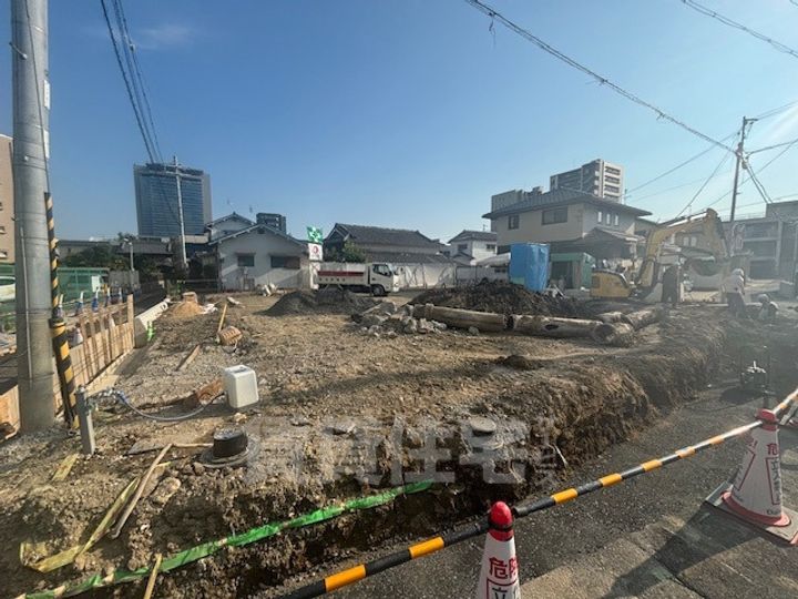 大阪府高槻市上田辺町の賃貸アパートの外観