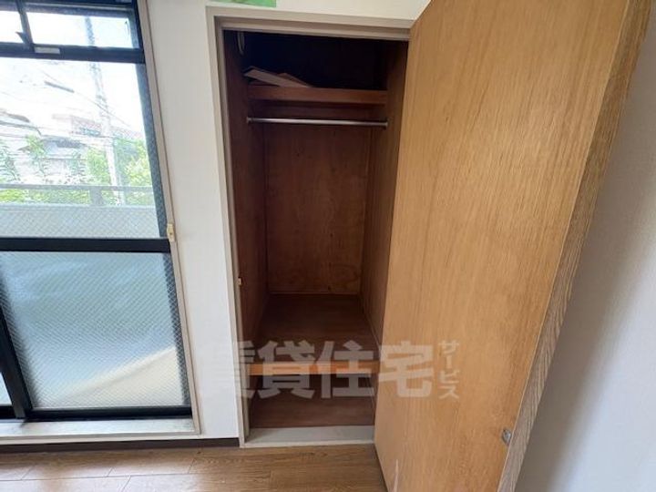 大阪府大阪市住吉区山之内4丁目の賃貸マンションの内装