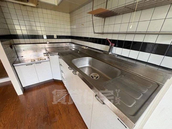 大阪府大阪市住吉区山之内4丁目の賃貸マンションのキッチン