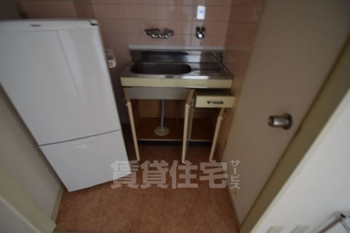 大阪府大阪市住吉区苅田10丁目の賃貸マンションのキッチン